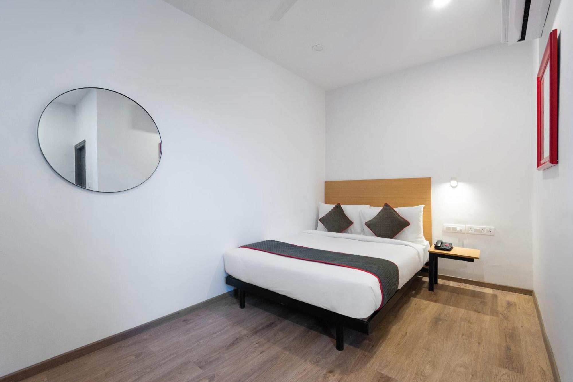 Townhouse Hotel Mannat International Kalkutta Kültér fotó